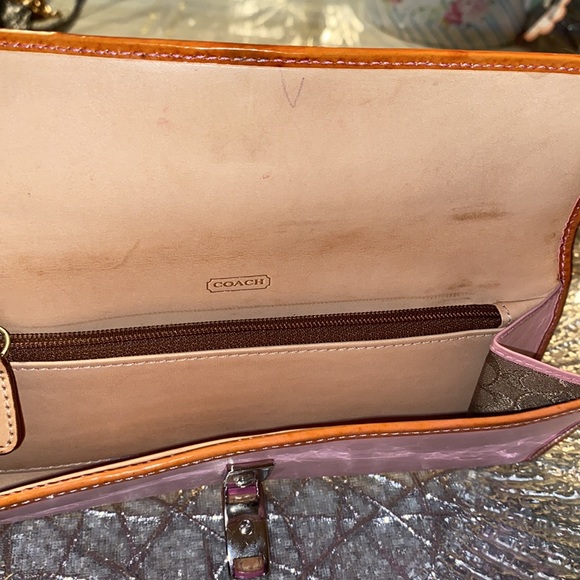 VTG! Unique authentic COACH wallet! - Picture 8 of 15